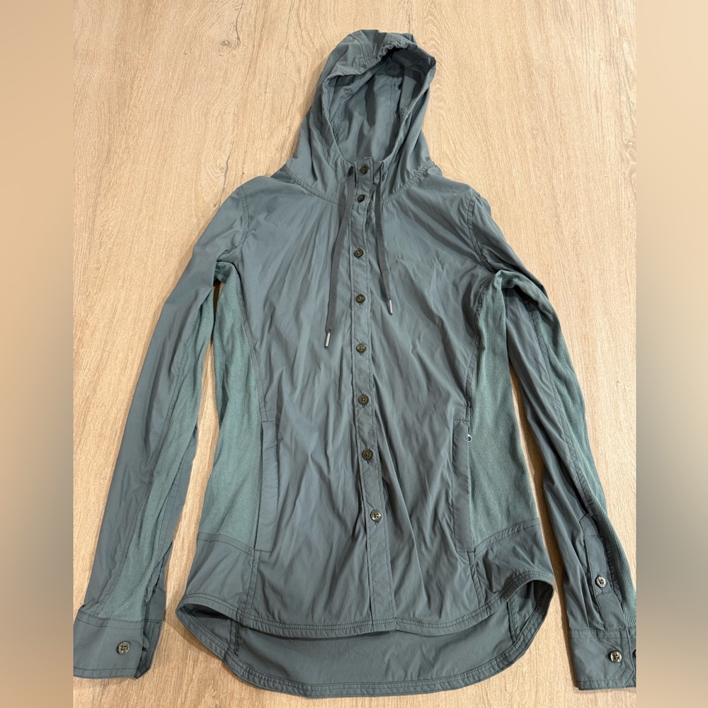 Marmot Gray Button Down Shirt for Women